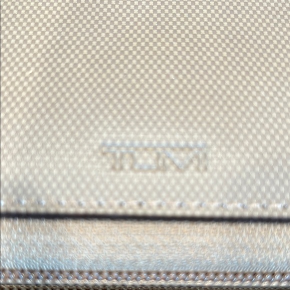 NWT TUMI Leather Zip Watch Case main image 5
